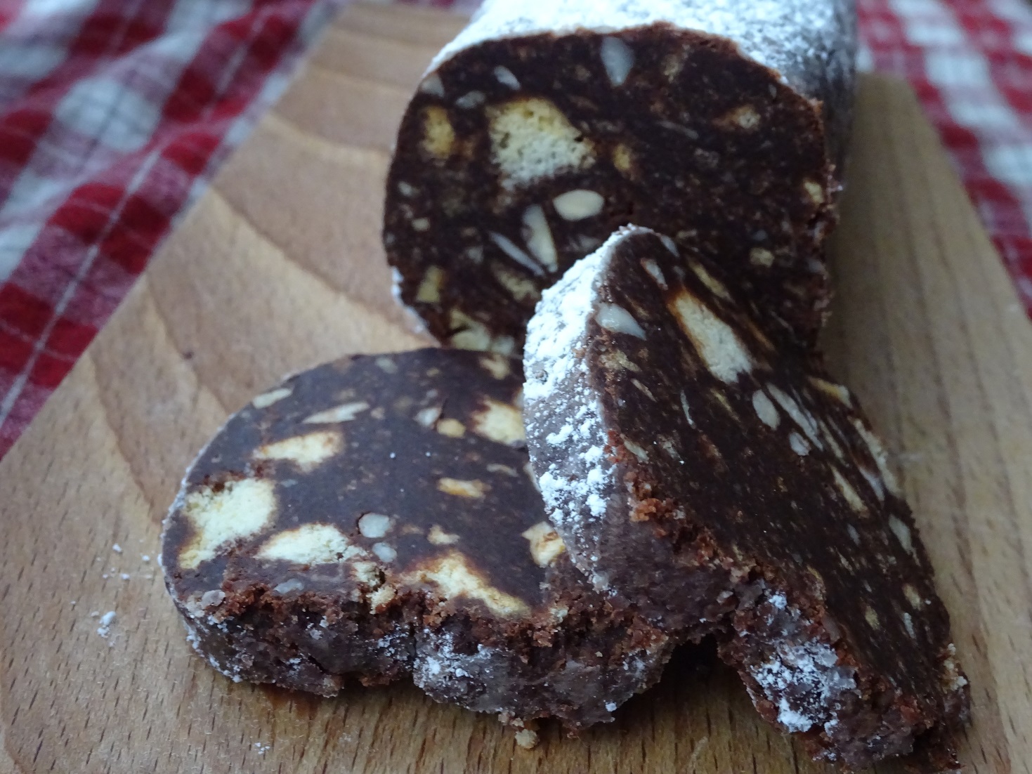 Salame di cioccolato senza glutine e lattosio