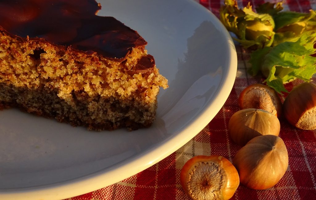 Torta di Nocciole senza glutine e lattosio